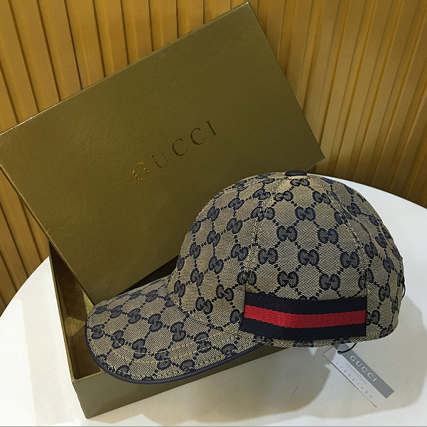 Gucci GG Canvas Baseball Hat - everydesigner