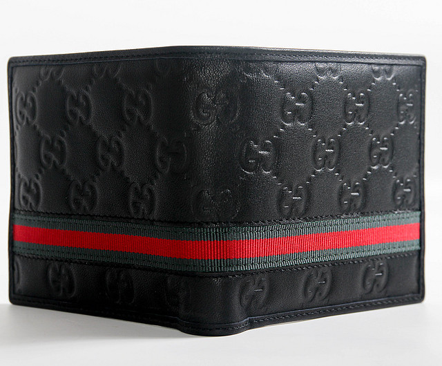 Gucci Black Leather Wallet  - everydesigner