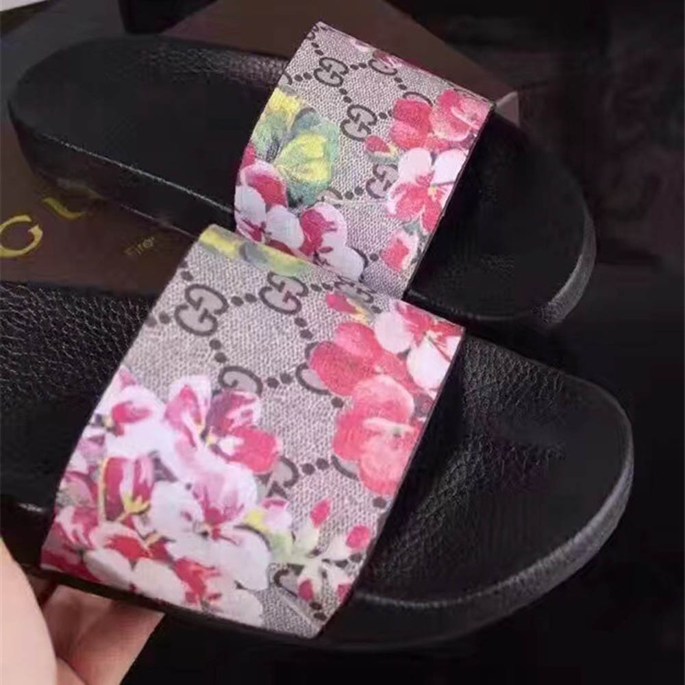 Gucci Bird And Flower Flip Flops - everydesigner