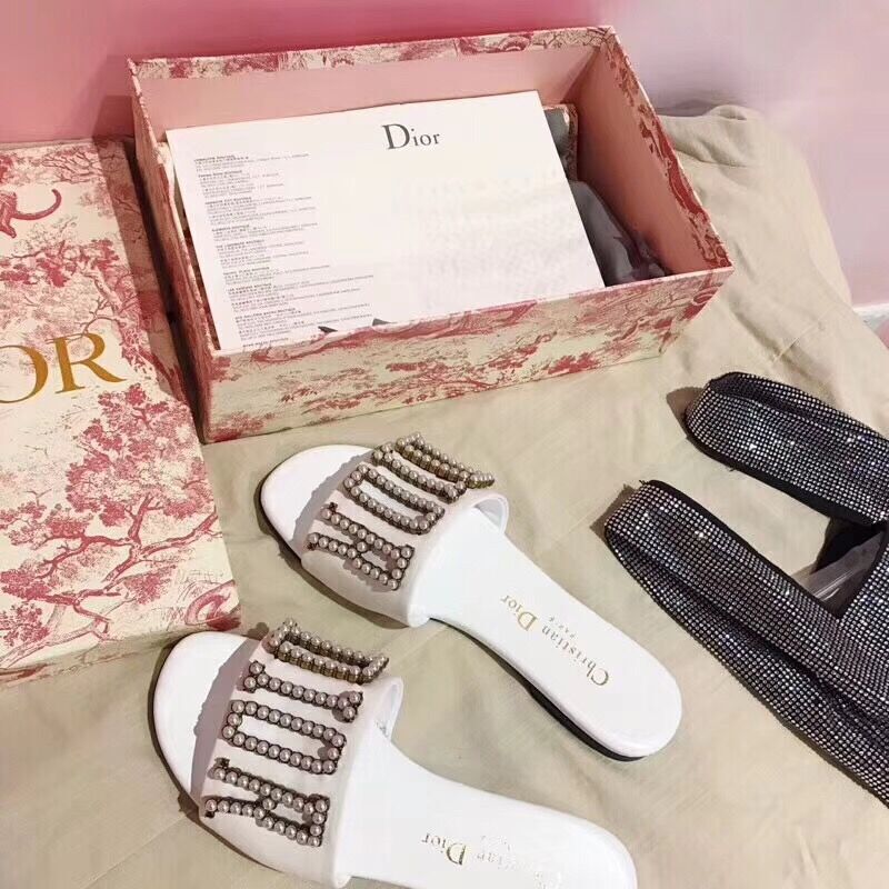 Dior White Slippers - everydesigner