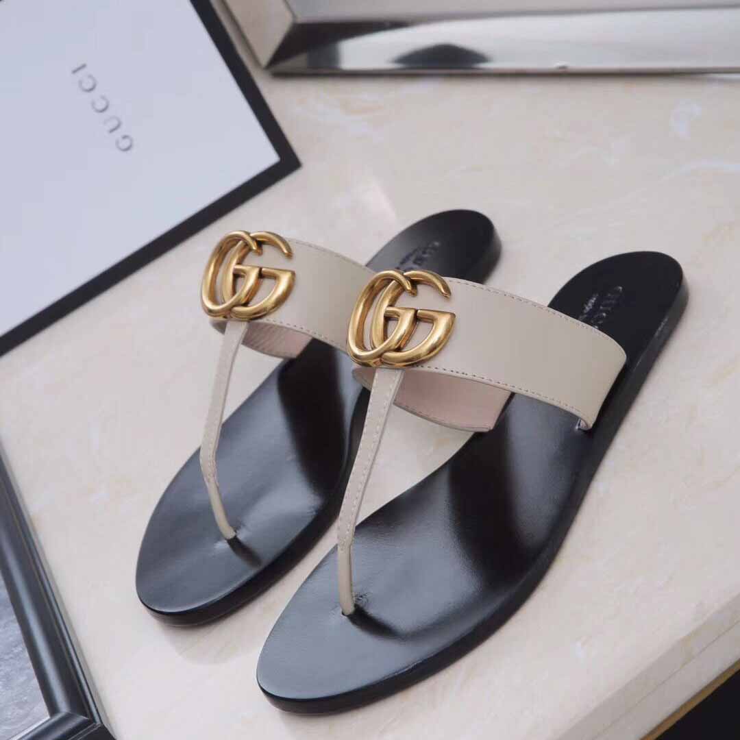 Gucci Leather Thong Sandal With Double G - everydesigner