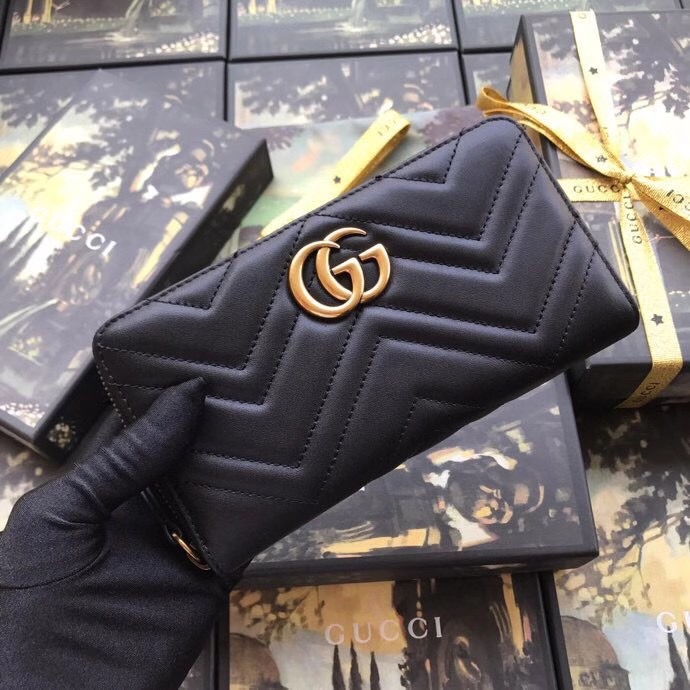 Gucci Black Leather Wallet With Interlocking G - everydesigner