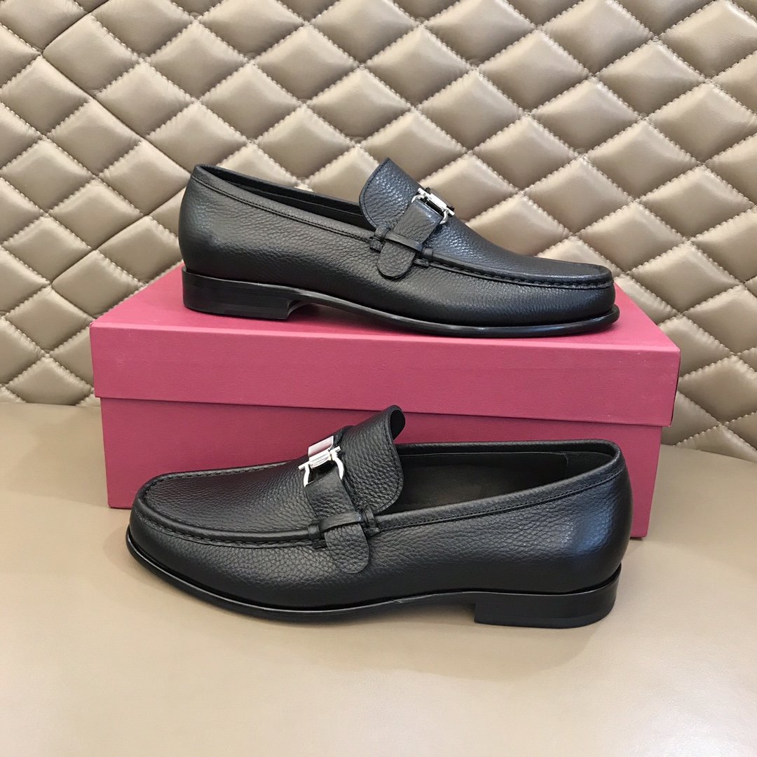 Ferragamo Black Shoes - everydesigner