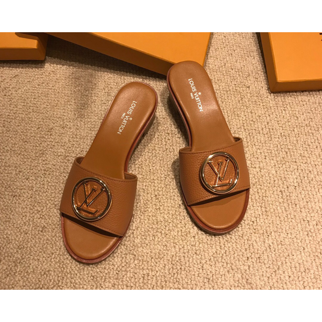 Louis Vuitton Women's Monogram Sandals - everydesigner