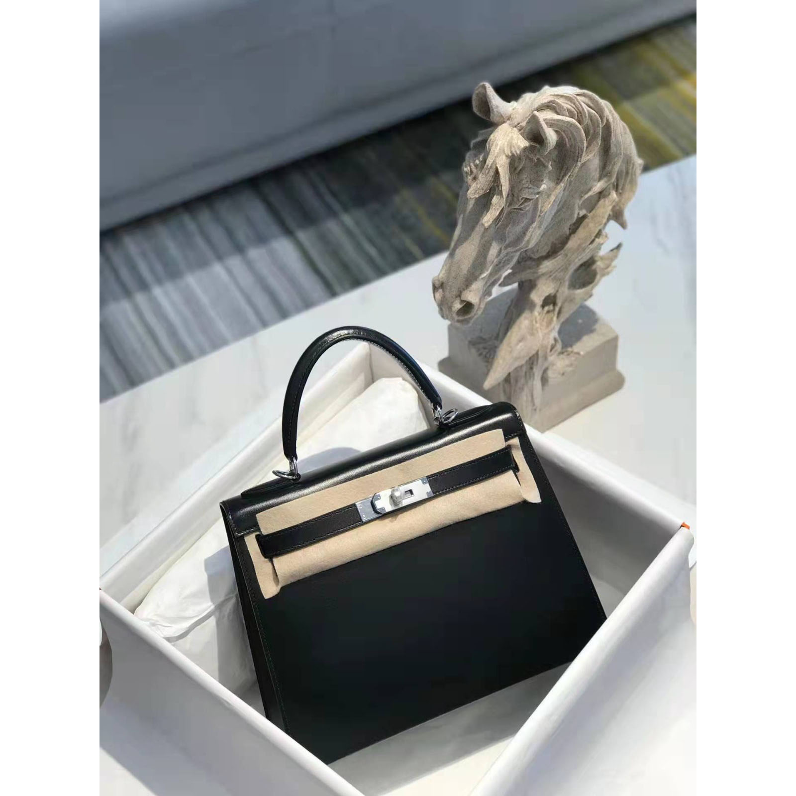 Hermes Women Handbag  - everydesigner