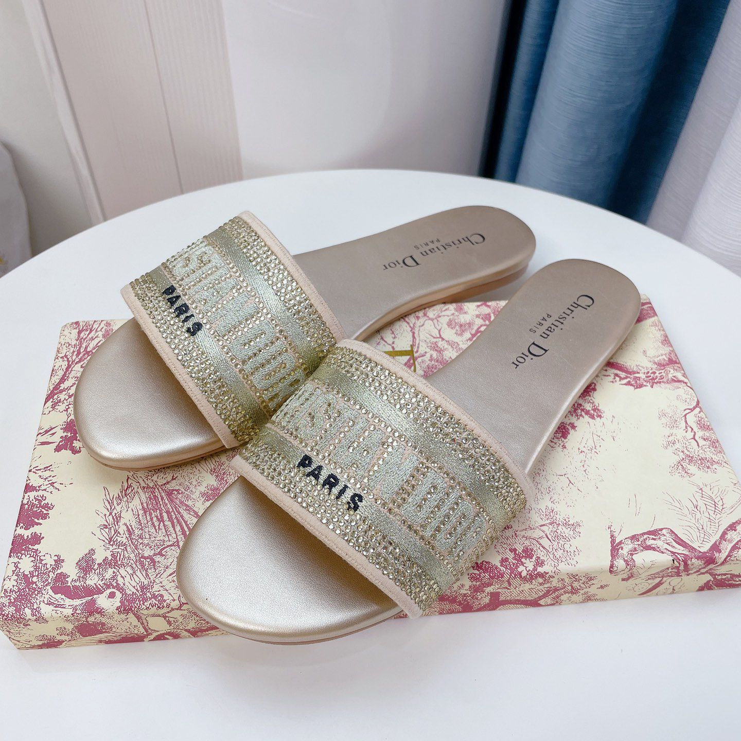 Dior Women Slides - everydesigner