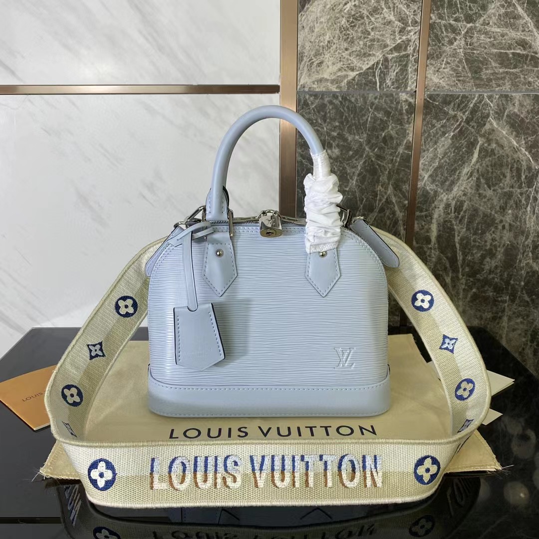 Louis Vuitton Montaigne BB Handbag (23.5-17.5-11.5cm) - everydesigner