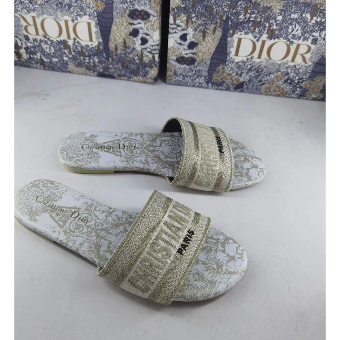 Dior Women Slides - everydesigner