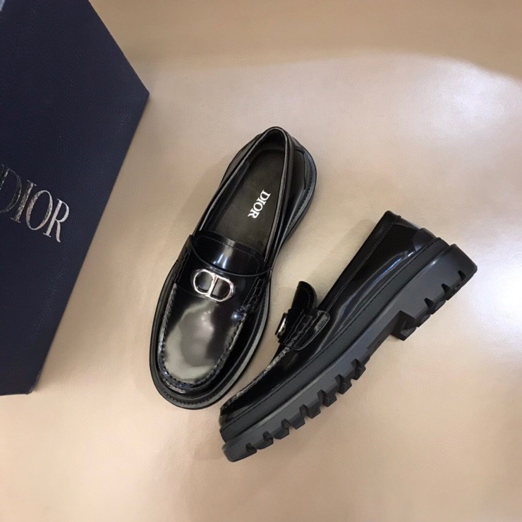 Dior  Explorer Loafer - everydesigner