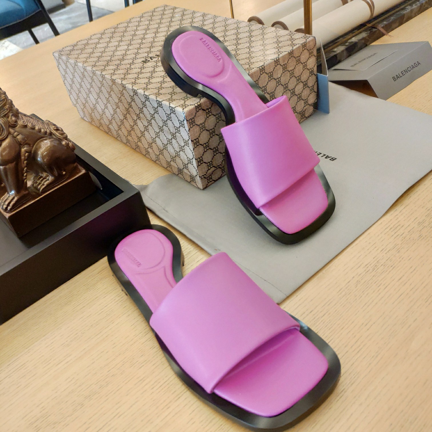 Balenciaga Logo Leather Slide Sandal - everydesigner