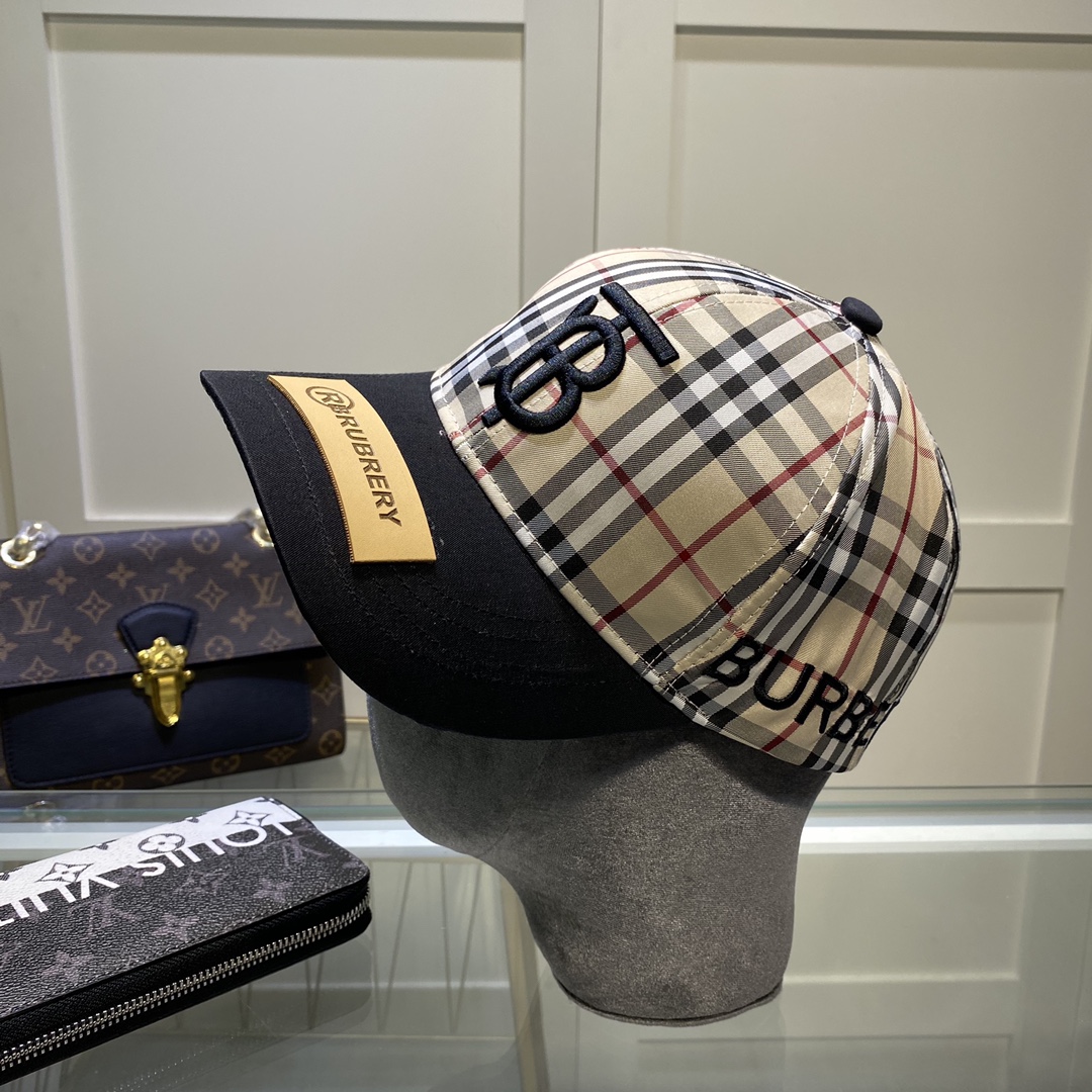 Burberry Monogram Motif Icon Stripe Baseball Cap - everydesigner