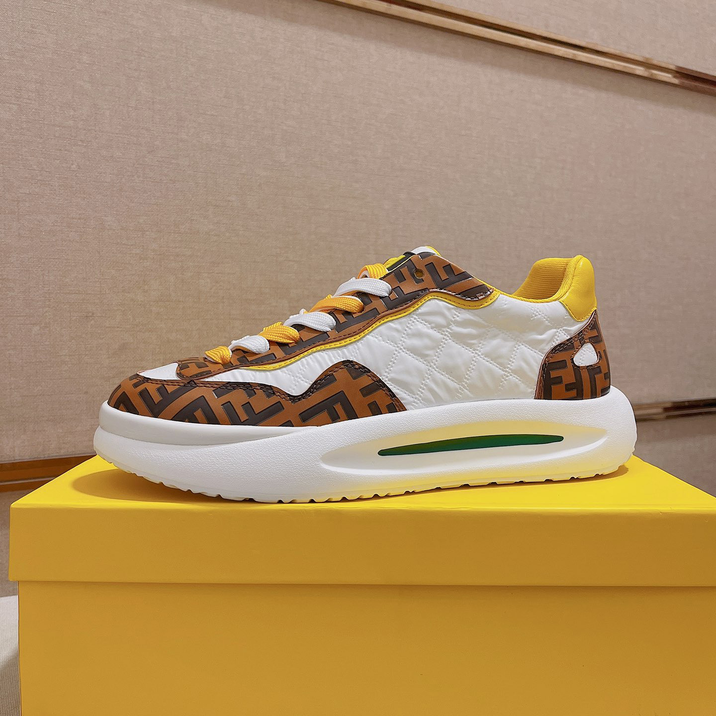 Fendi FF Logo Sneaker - everydesigner