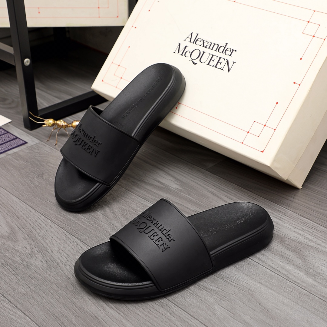 Alexander Mqueen Logo Slipper - everydesigner