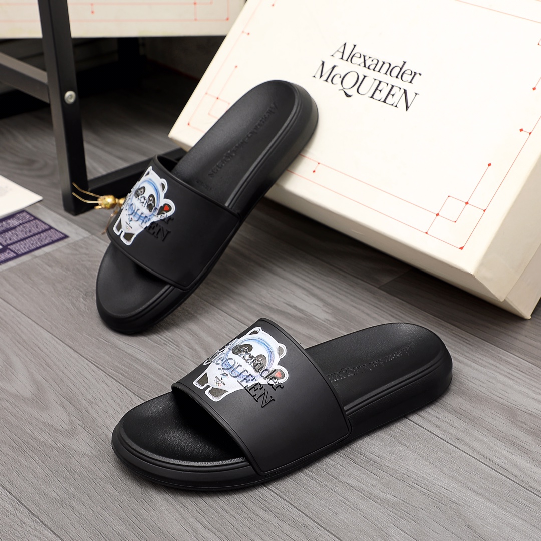 Alexander Mqueen Logo Slipper - everydesigner