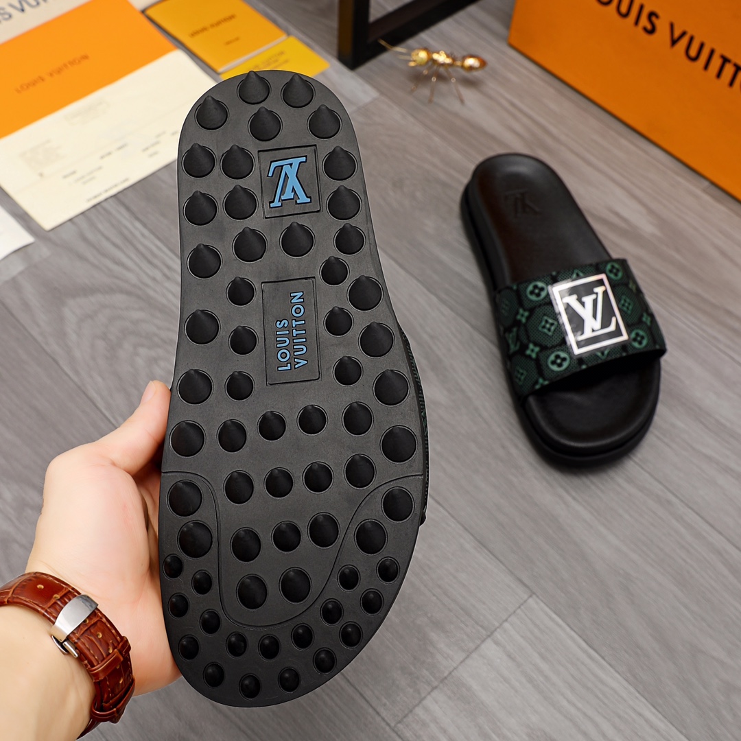 Louis Vuitton Monogram Slippers - everydesigner