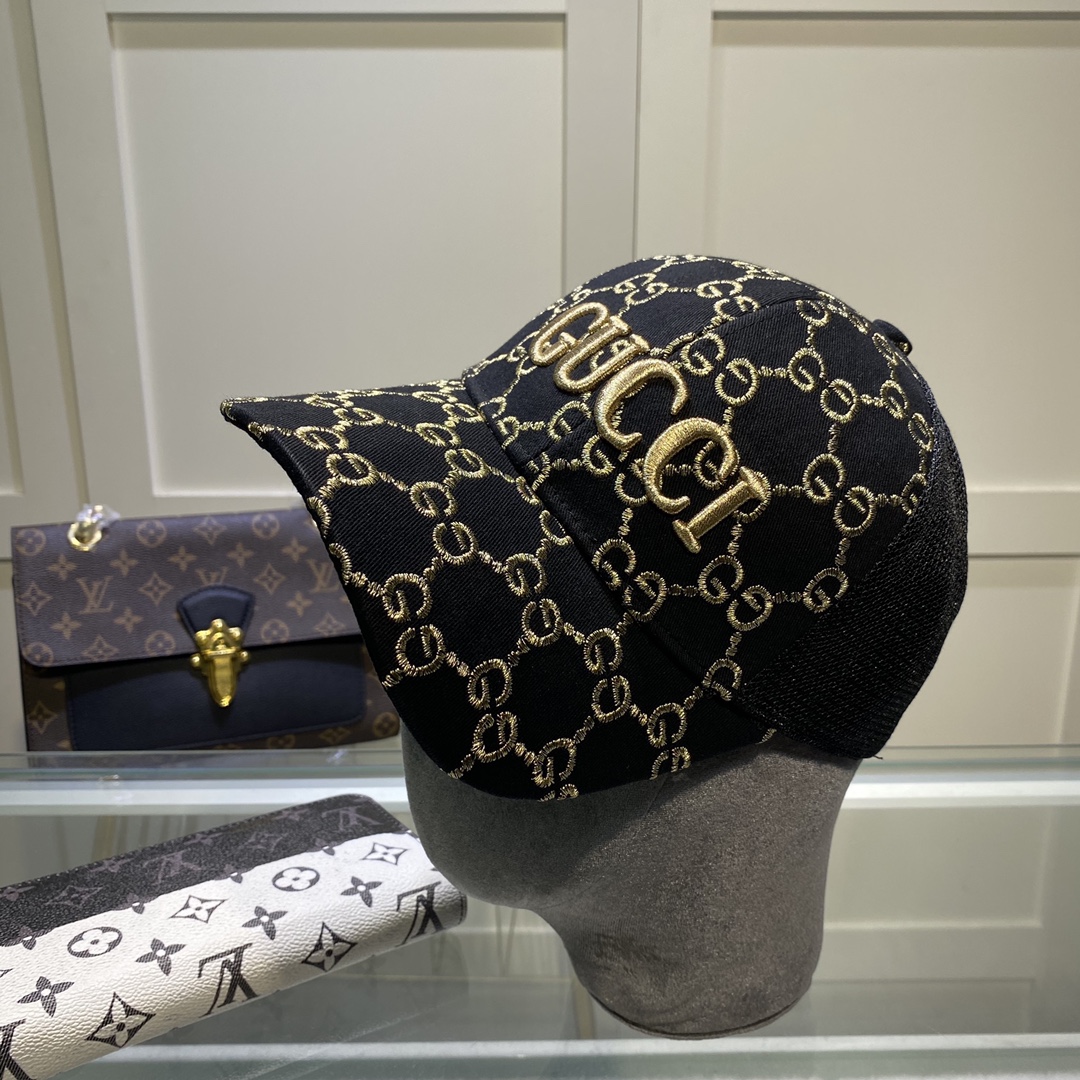 Gucci GG  Baseball Cap In Black - everydesigner