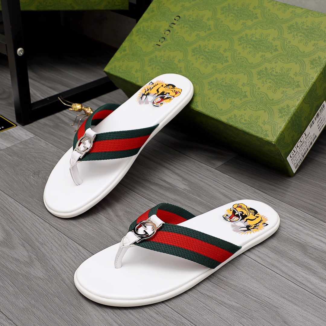 Gucci Rubber GG Men's Flip Flops - everydesigner