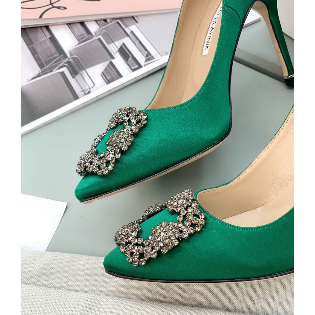 Manolo Blahnik Green Hangisi Pumps With Buckle - everydesigner