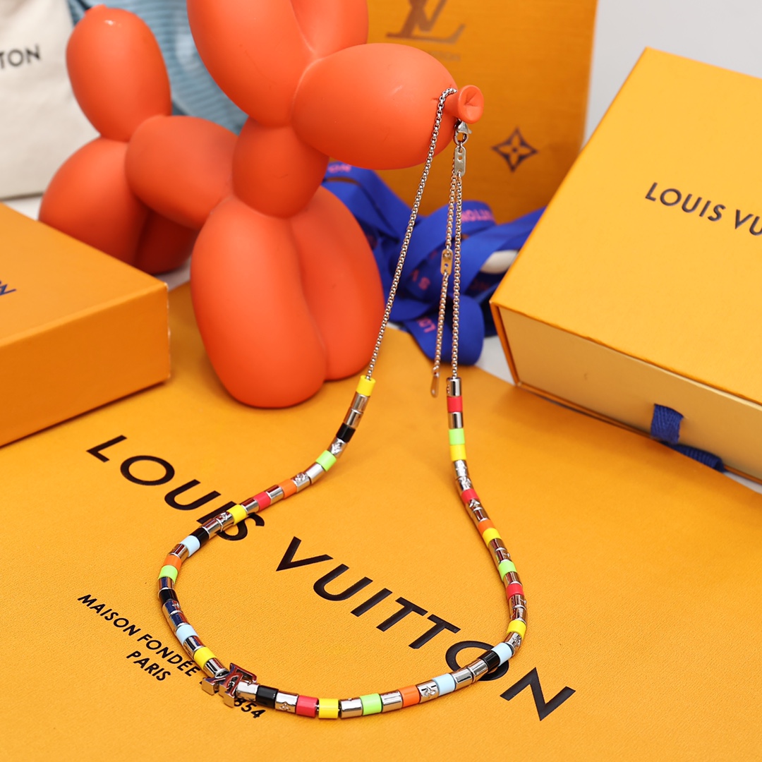 Louis Vuitton Paradise Necklace - everydesigner