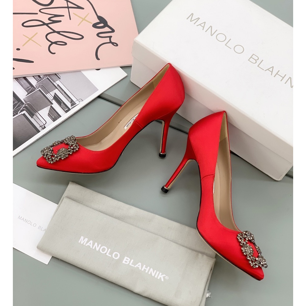 Manolo Blahnik Red Hangisi Pumps With Buckle - everydesigner