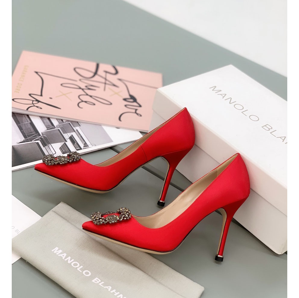 Manolo Blahnik Red Hangisi Pumps With Buckle - everydesigner