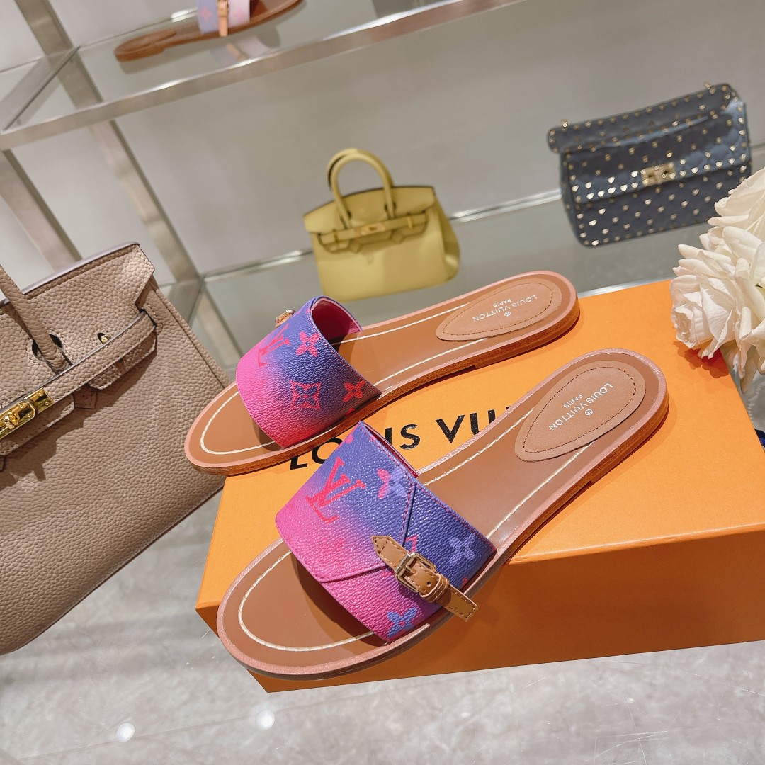 Louis Vuitton Lock It Flat Mule - everydesigner