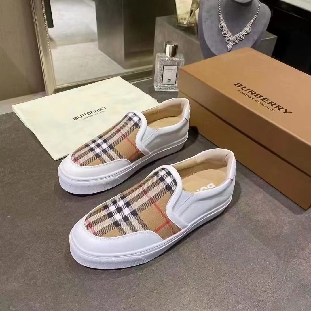 Burberry Vintage Check Loafers   - everydesigner