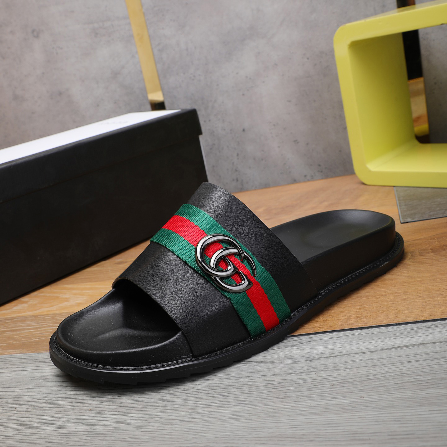 Gucci Double G Logo Black Slide Sandals - everydesigner