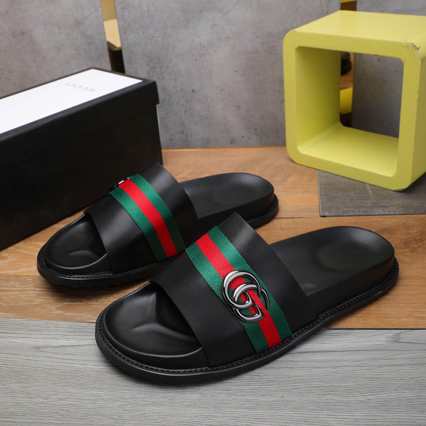 Gucci Double G Logo Black Slide Sandals - everydesigner