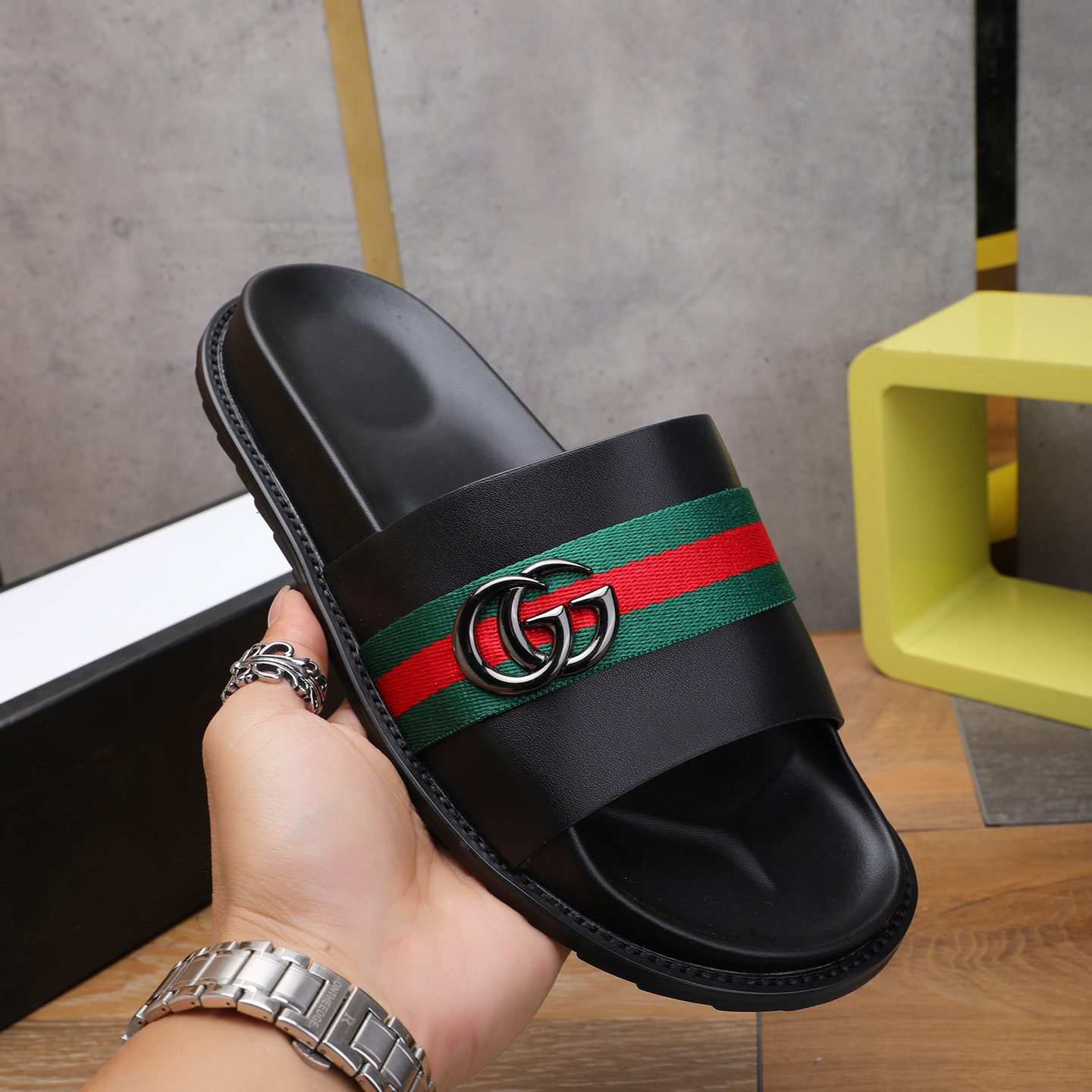 Gucci Double G Logo Black Slide Sandals - everydesigner