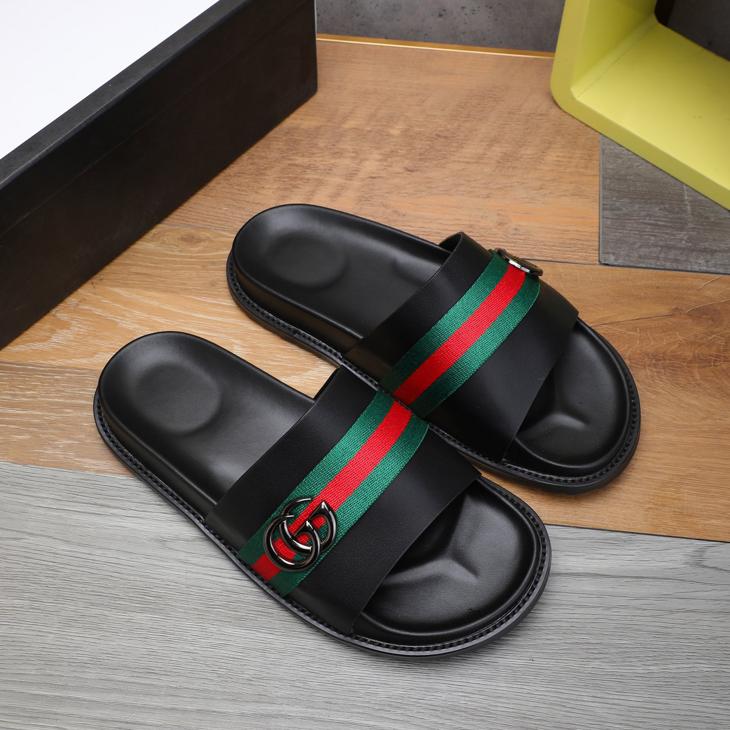 Gucci Double G Logo Black Slide Sandals - everydesigner