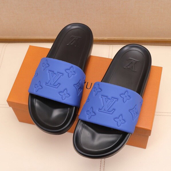 Louis Vuitton Monogram Slippers - everydesigner