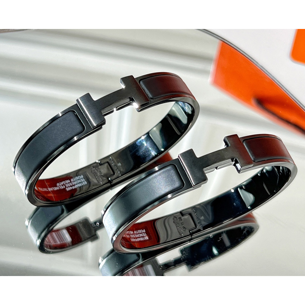 Hermes  Clic HH So Black Bracelets - everydesigner