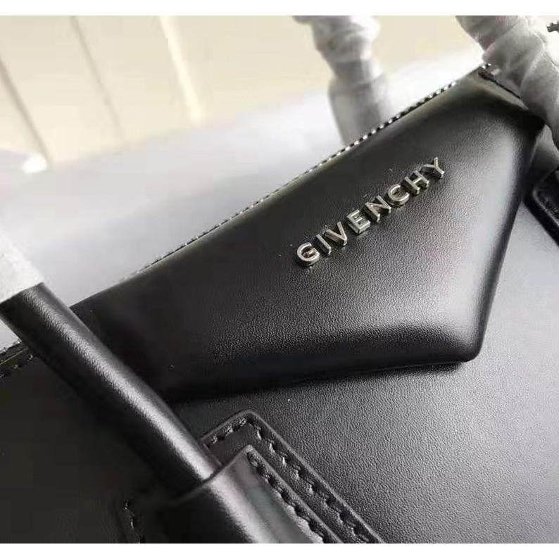 Givenchy Black Handbag(28-34-25CM) - everydesigner