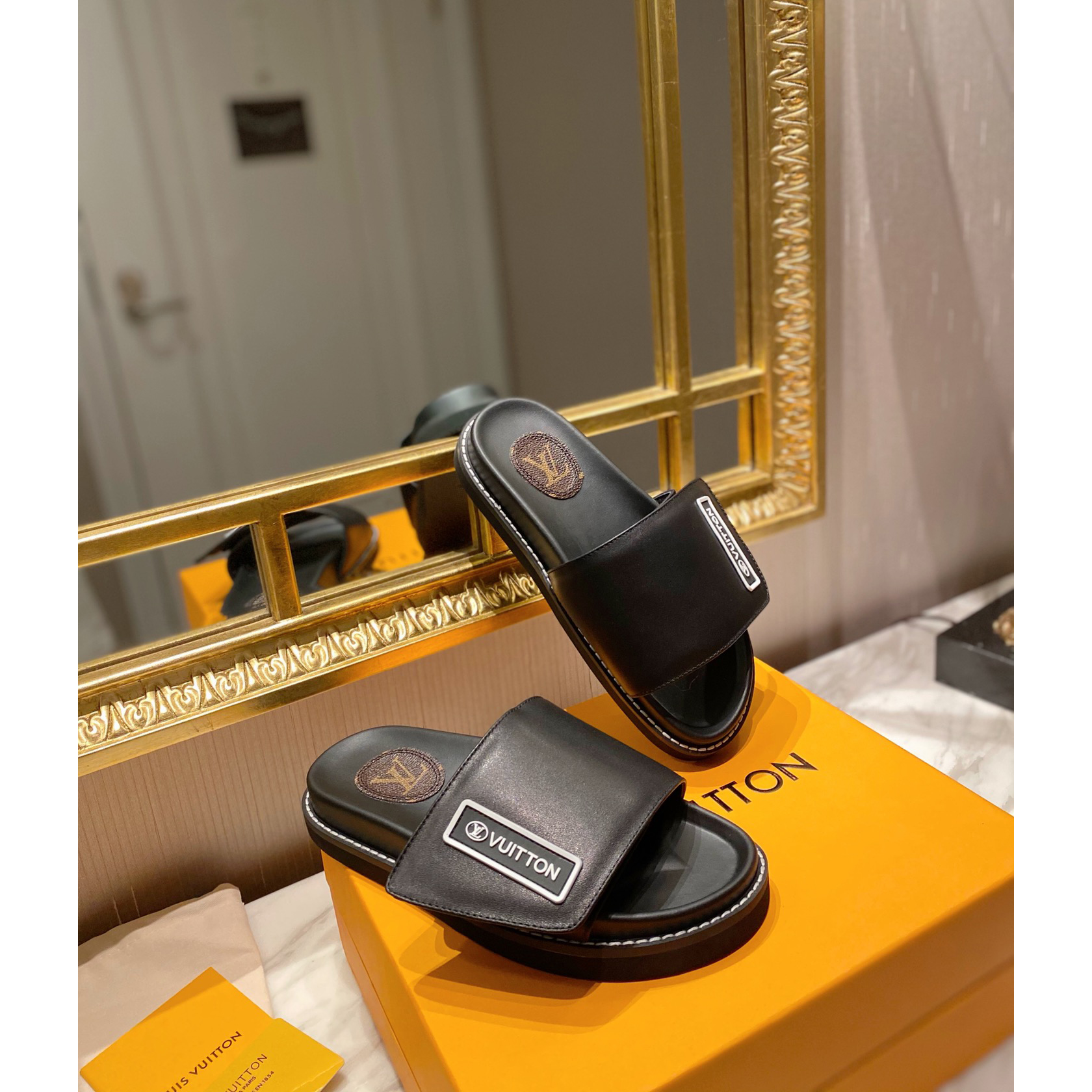 Louis Vuitton Monogram Slipper - everydesigner