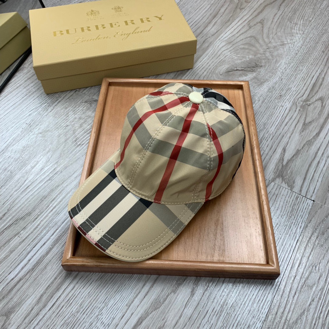 Burberry Vintage Check And Icon Stripe Baseball Cap - everydesigner