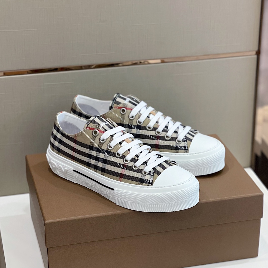 Burberry Check Cotton Sneakers - everydesigner