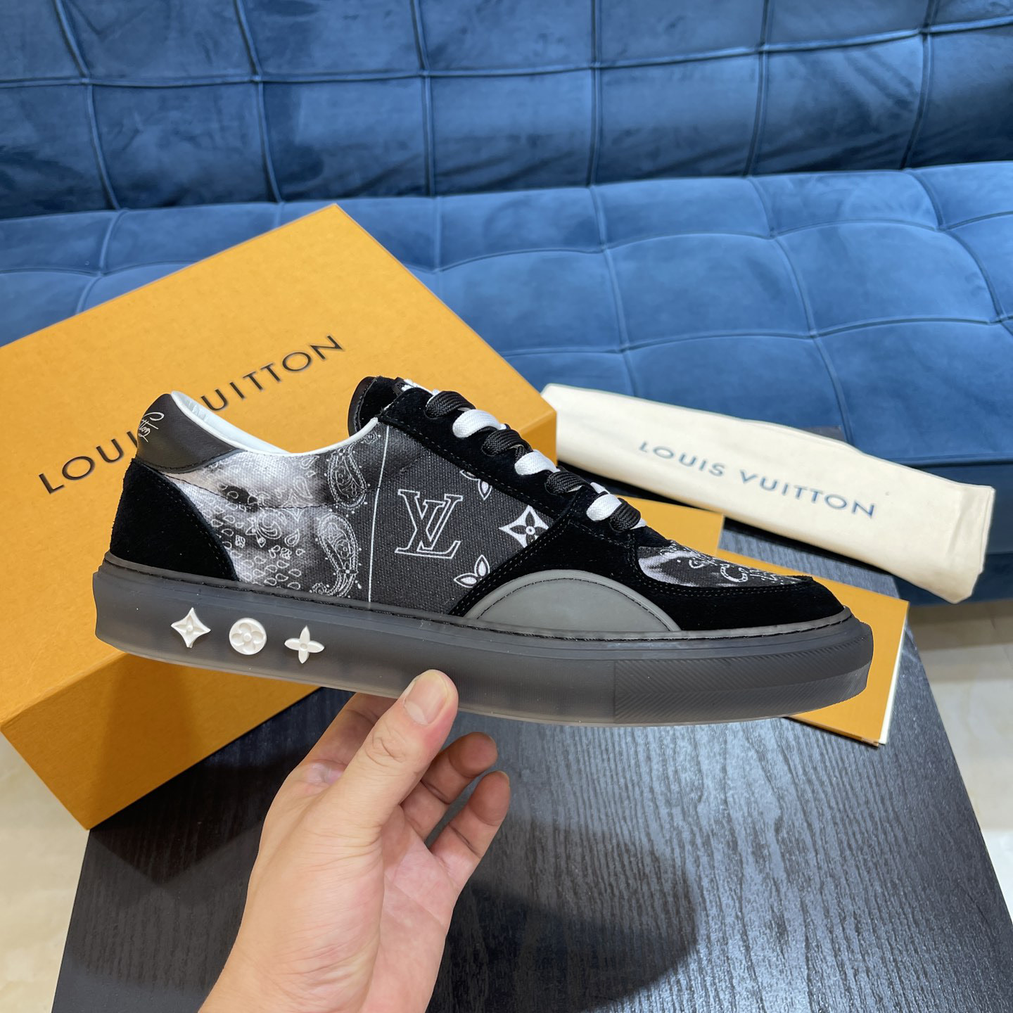 Louis Vuitton LV Ollie Sneaker        - everydesigner