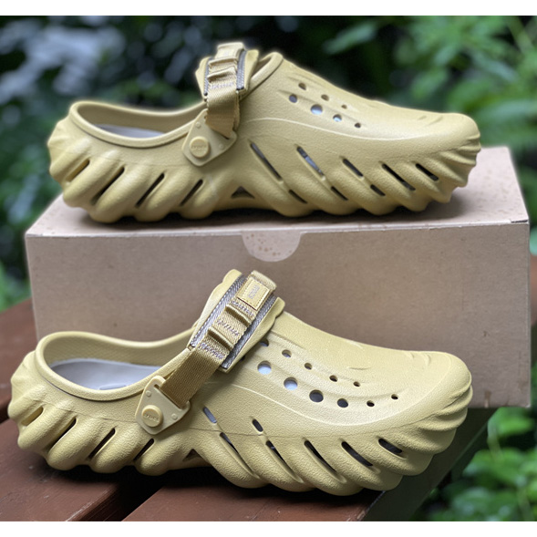 Salehe Bembury × CrocsPollex Clog 