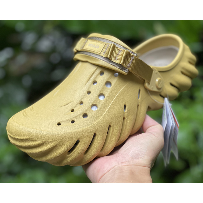 Salehe Bembury × CrocsPollex Clog 