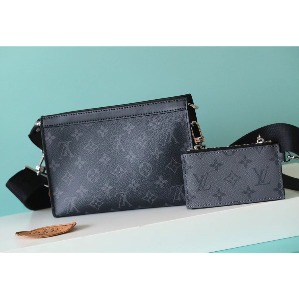 Louis Vuitton Monogram  Shoulder Bag(22-14.5-4.5cm)   - everydesigner