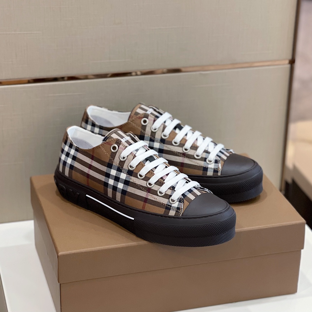 Burberry Vintage Check Cotton Sneakers - everydesigner