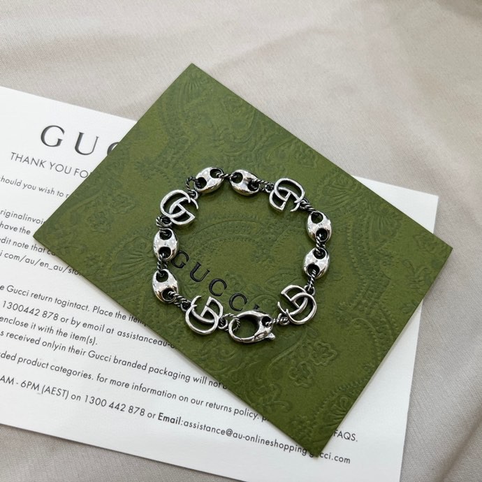 Gucci Double G Bracelet - everydesigner