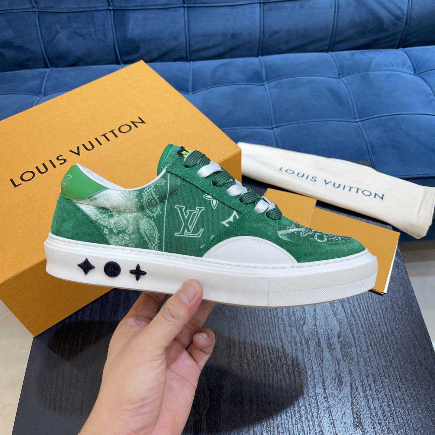 Louis Vuitton LV Ollie Sneaker      - everydesigner