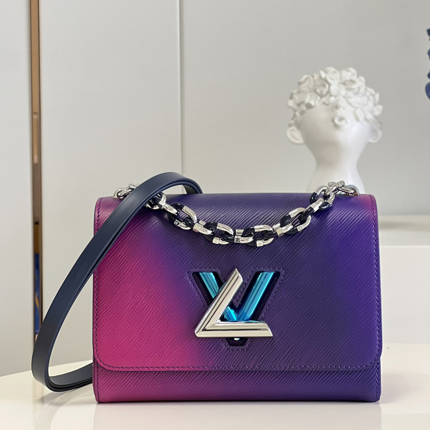 Louis Vuitton Twist MM Handbag(23-17-9.5CM)  M59894 - everydesigner