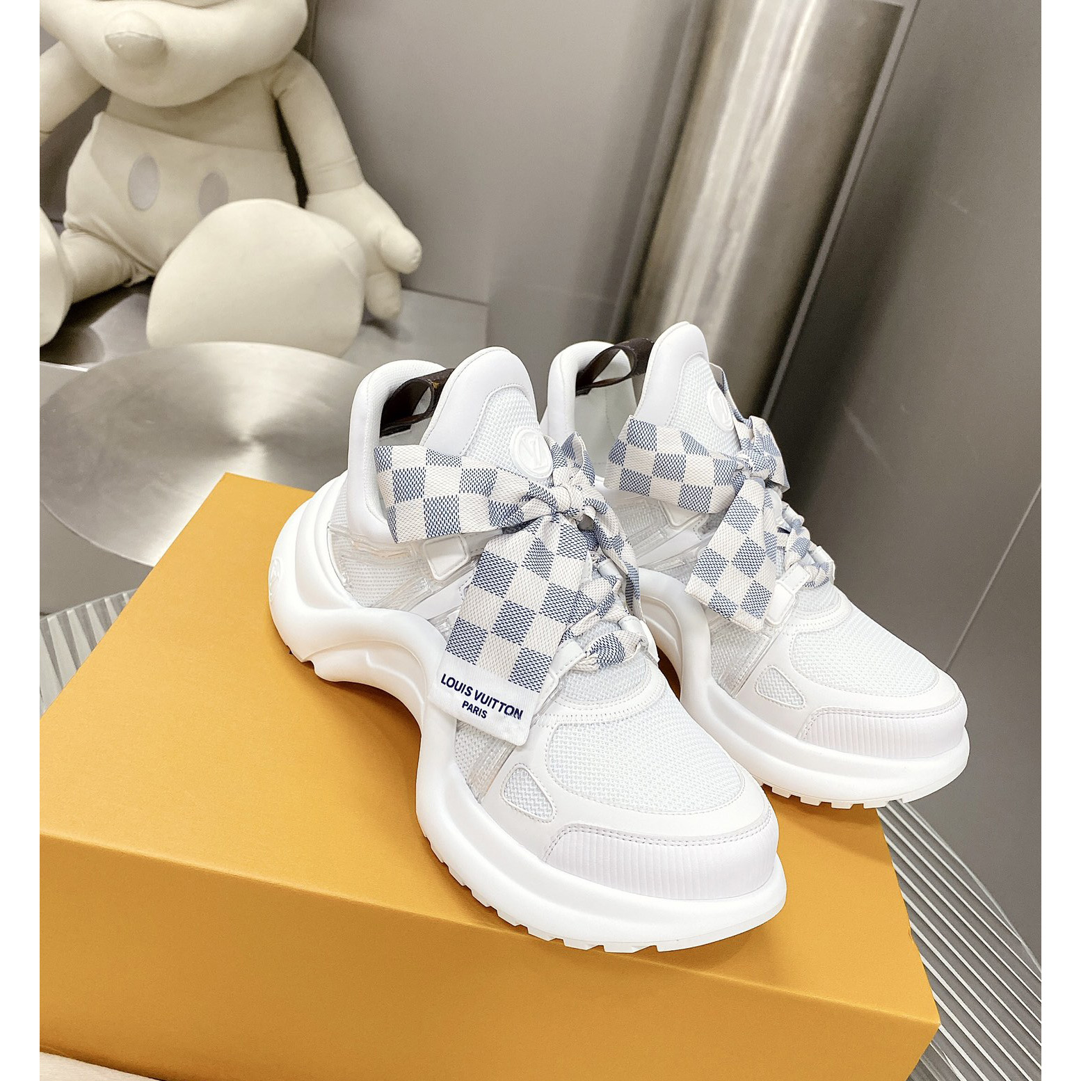 Louis Vuitton LV Archlight Sneaker - everydesigner