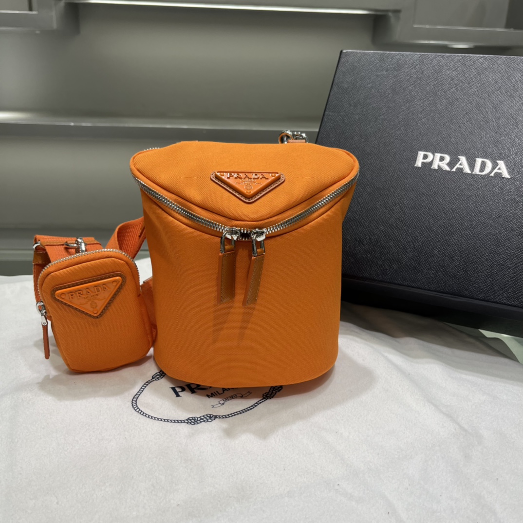 Prada Canvas Shoulder Bag(21-15-15cm)   2VH147 - everydesigner