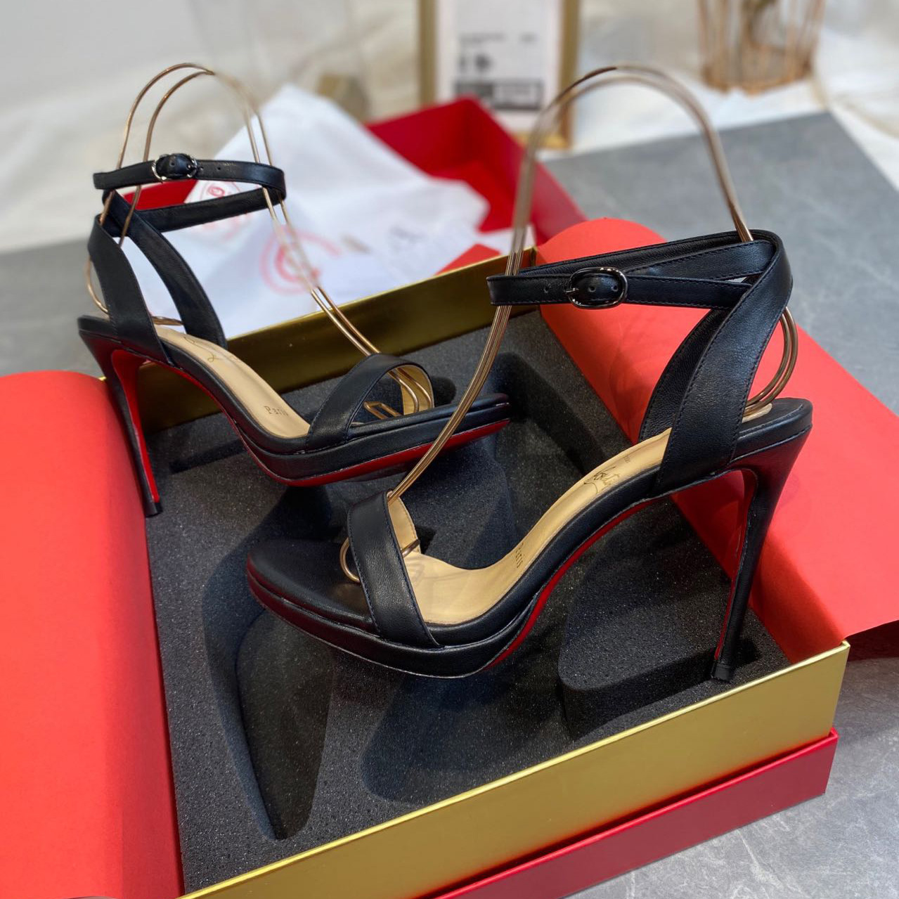 Christian Louboutin Loubigirl 100 mm - everydesigner