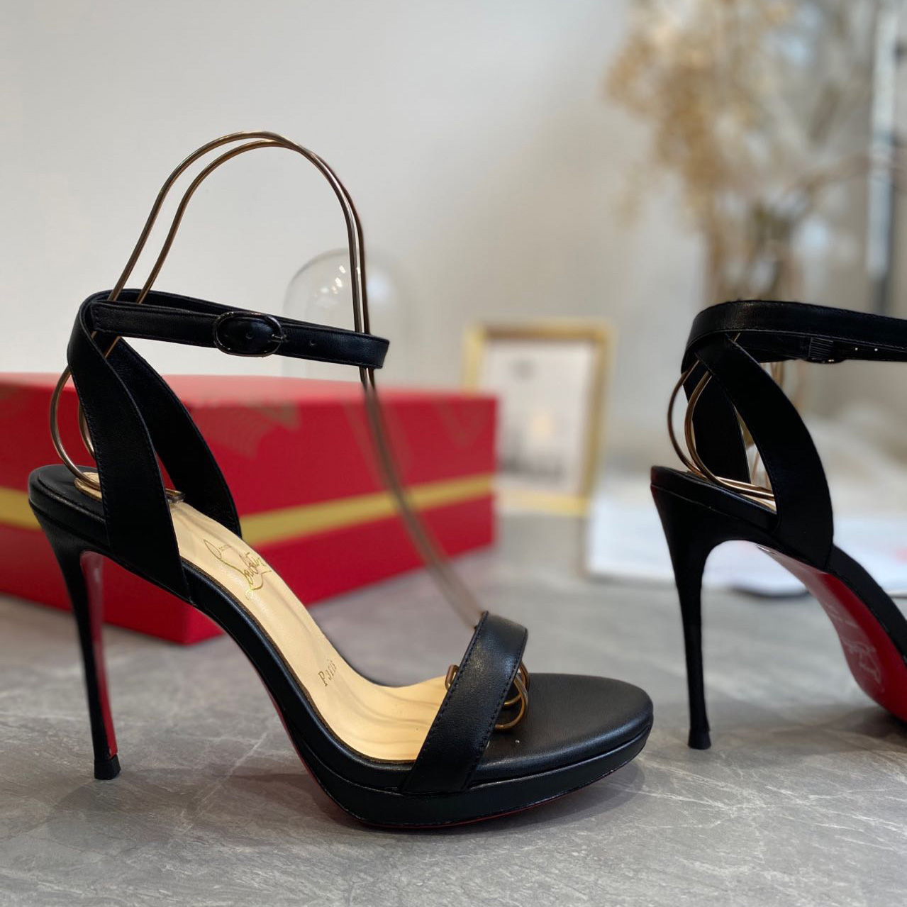 Christian Louboutin Loubigirl 100 mm - everydesigner