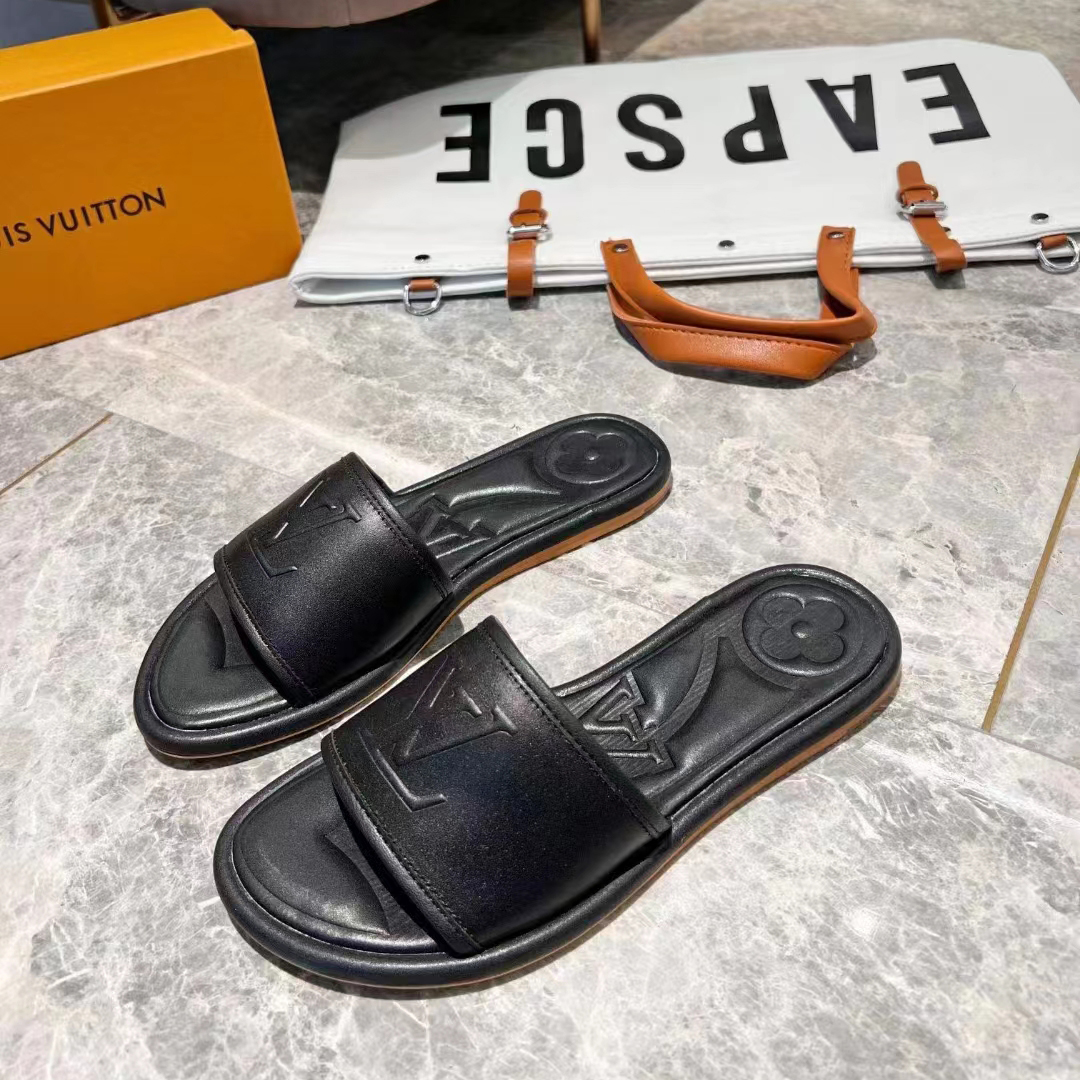 Louis Vuitton Magnetic Flat Mule    1AA1LT - everydesigner